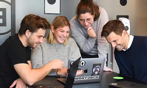 Innovativ teambuilding med læring om AI