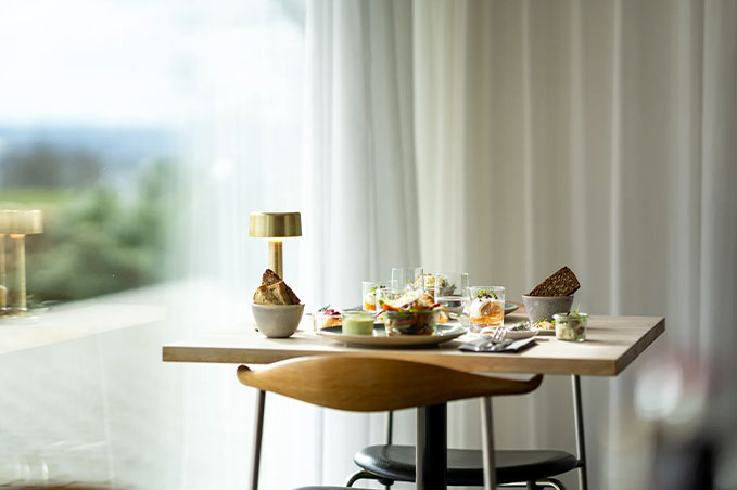 Morgenmad på Skanderborg Park hotel efter en dag med teambuilding.